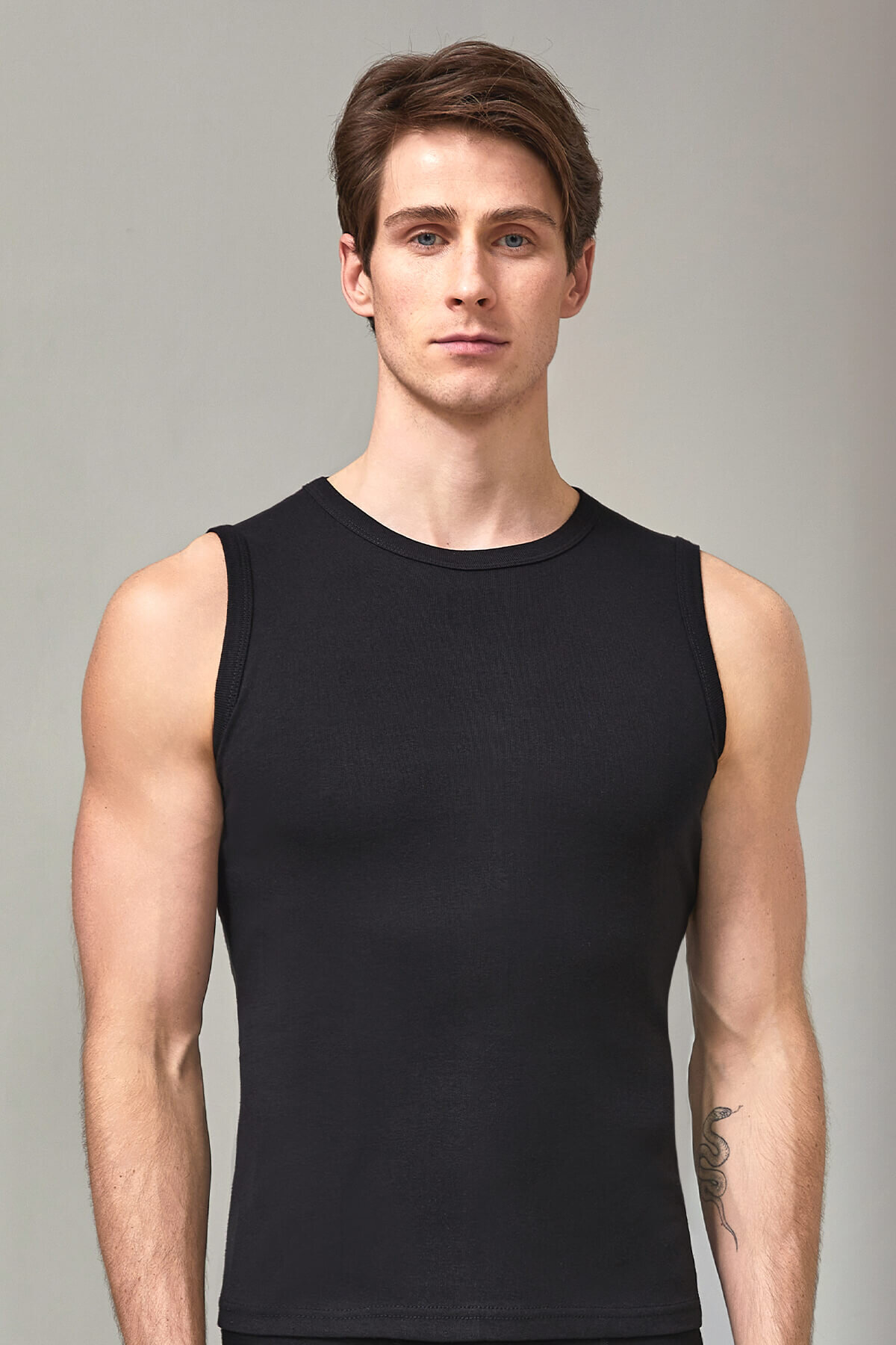 1013 Berrak Erkek Ribana Kolsuz Badi 6lı Siyah - 1